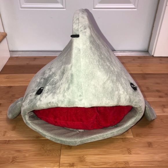 nandog Other - Nandog small shark dog bed